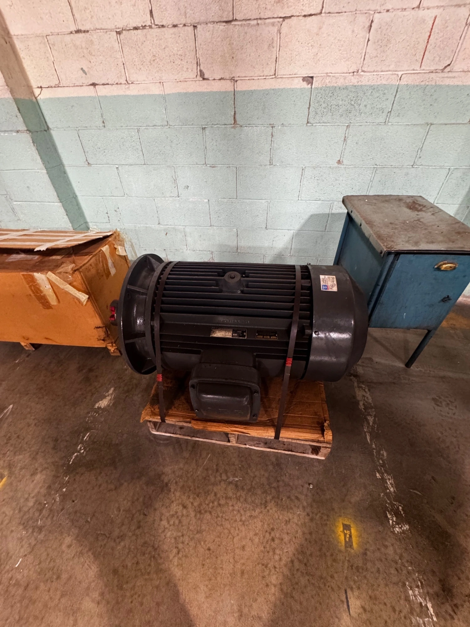 USED AEG LIP AH288, MV4
