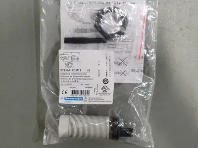 NEW 2021 TELEMECANIQUE XT230A1PCM12