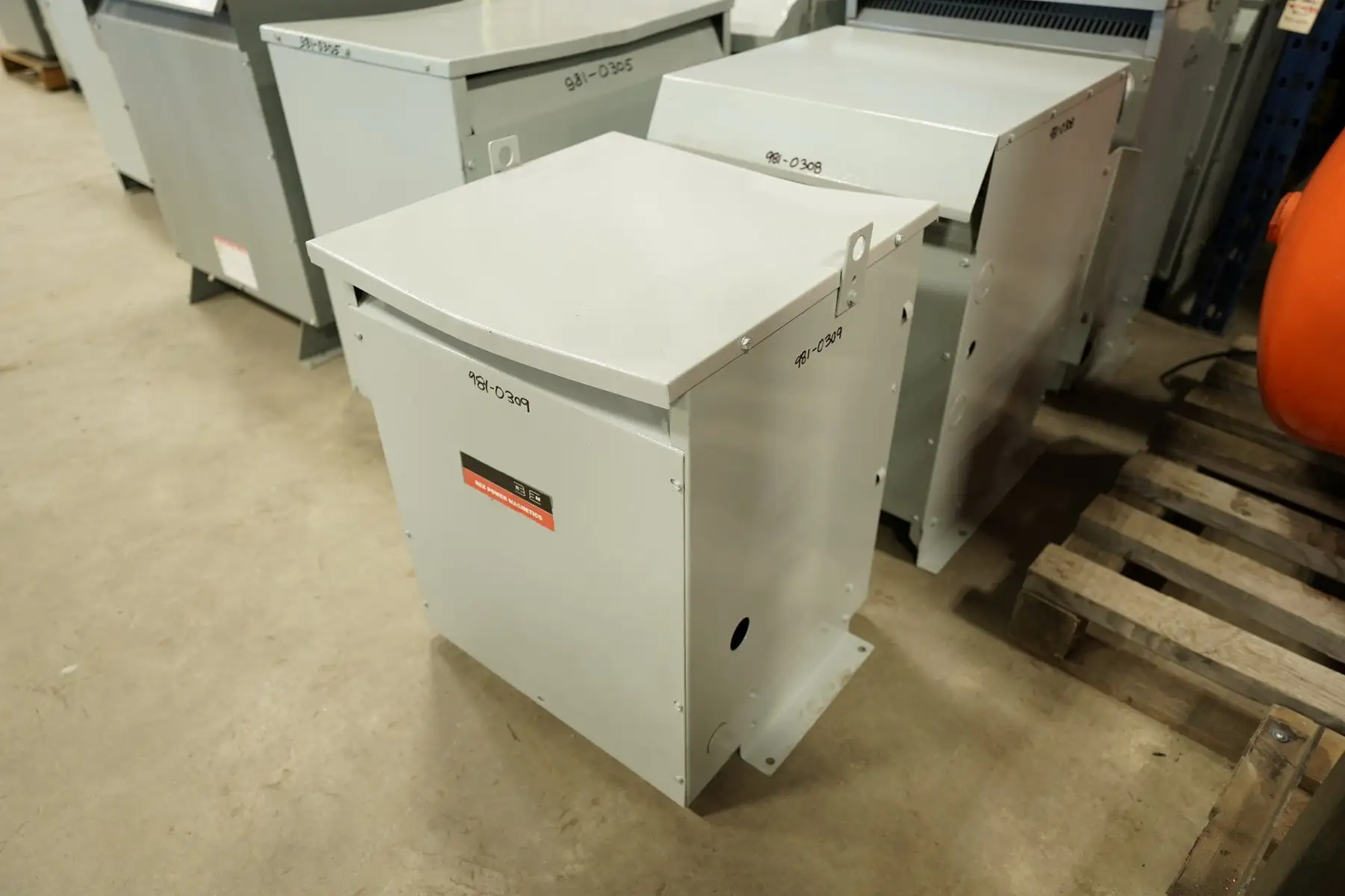 45 KVA - 600Y to 208Y 3 Phase Auto-Transformer