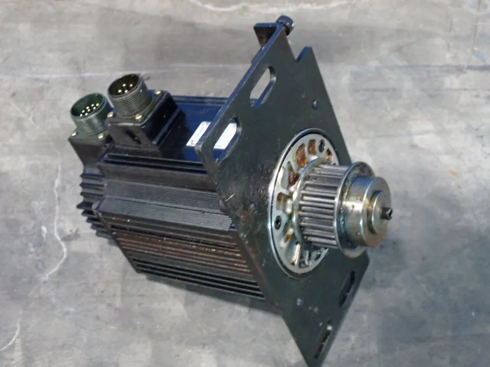 Used 2005 YASKAWA ELECTRIC SGMG09AABB Servo Motors | HGR 24 #730915