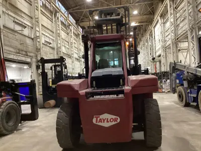 Used 2019 TAYLOR XH-350L Internal Combustion Forklifts: Pneumatic Tire Illinois US | Forklift Exchange #1274566