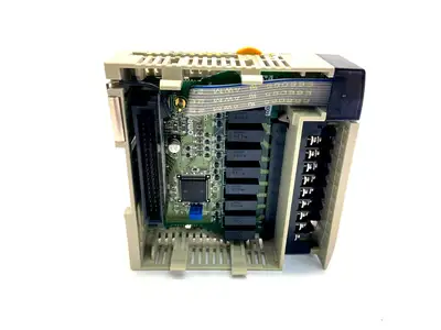 CQM1-OC221 | Omron  Output Module 250V 24VDC 2A 8 Point - Used