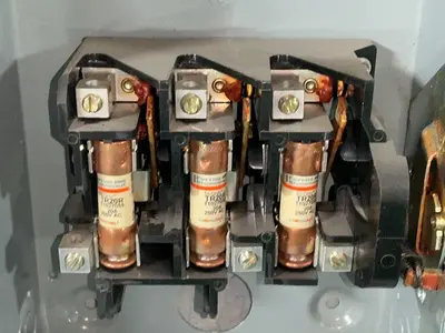 Used SQUARE D D321N Switchgears Ohio US | HGR 24 #1474847