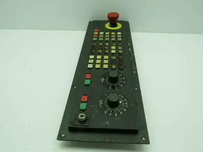 Siemens 6FC5203-0AD11-0AA0 Control Panel 840D 24VDC Version E