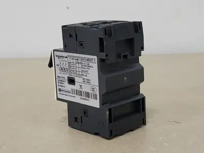 USED SCHNEIDER ELECTRIC GV2ME07