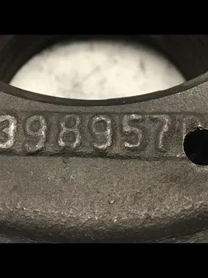 USED CINCINNATI MILACRON 3989570