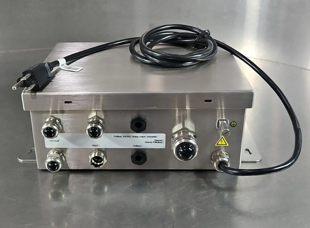 Metler-Toledo ACM500-CL Communication Module. Loc 6E