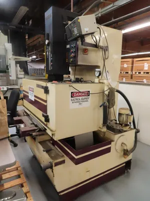 1994 CHEVALIER DM-422 Sinker EDM | MD Equipment Services LLC (5)