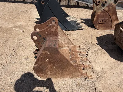 Used _UNKNOWN_ _UNKNOWN_ Multipurpose Buckets Texas US | Miedema Asset Management Group #1312814