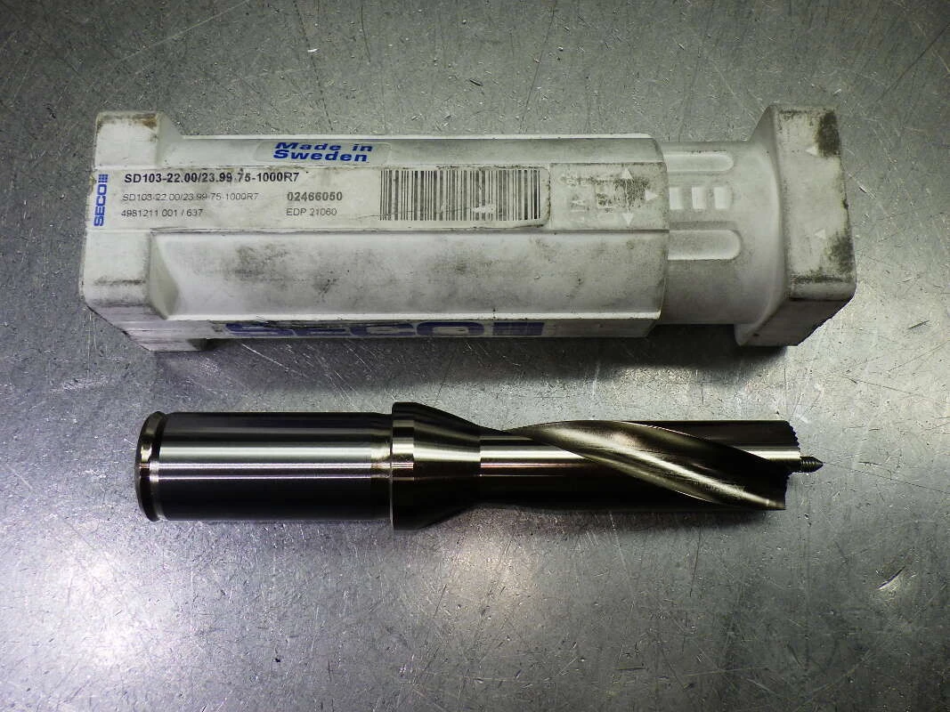 SECO 22-23.99mm Coolant Thru Drill 1" Shank SD103-22.00/23.99-75-1000R7 (LOC1318A)