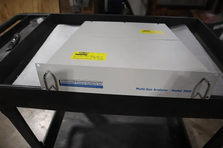 Used _UNKNOWN_ _UNKNOWN_ Gas Analyzers Pennsylvania US | Global Equipment International, LLC #1434489