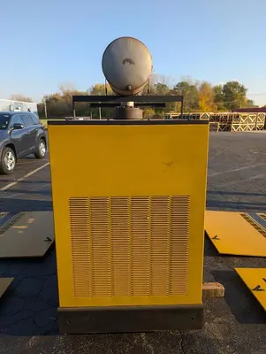 USED CATERPILLAR 3208