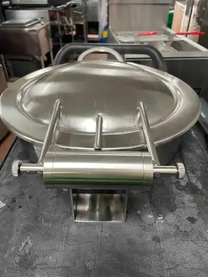 New | in-Stock Steelite New Haber & Son Steelite Stainless Round Induction Chafer 2.0 Gal with Hinged Lid Smallwares Illinois US | Falcon Restaurant Supply #1375897