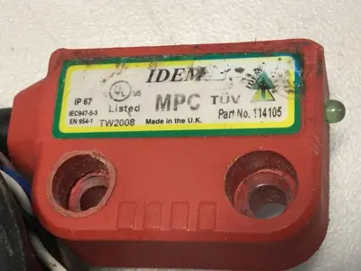 USED IDEM SAFETY SWITCHES 114105