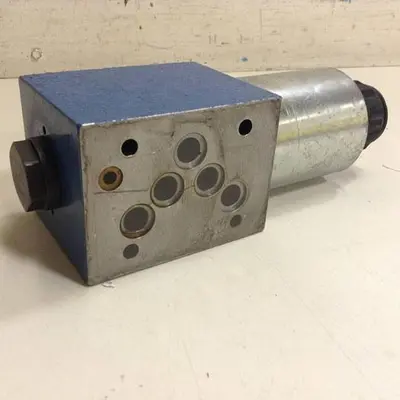 USED REXROTH 54WE10E121A33/CG24N9K4 SO332