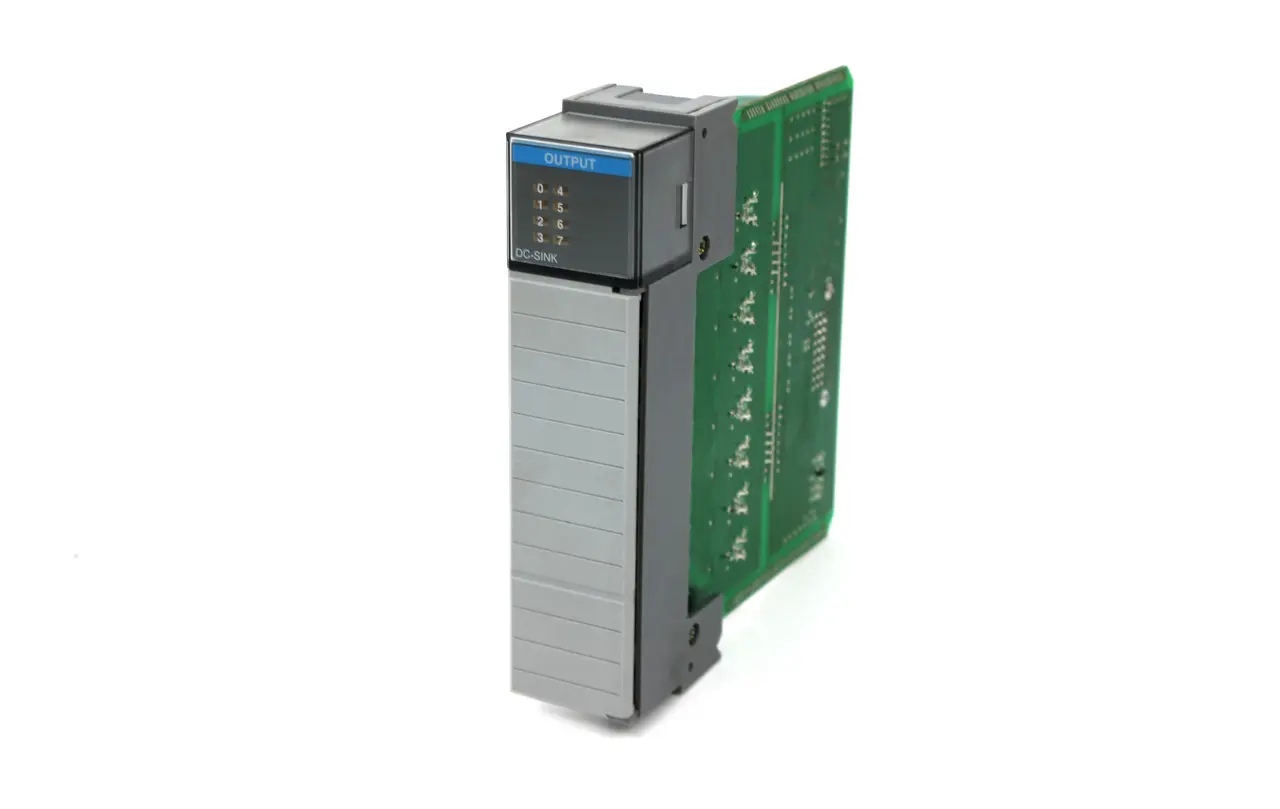 USED ALLEN BRADLEY 1746-OV8