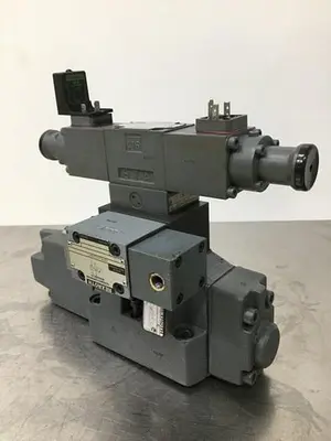 USED REXROTH 4WRZ16W115050/6A24N9EK4/D3MR-453