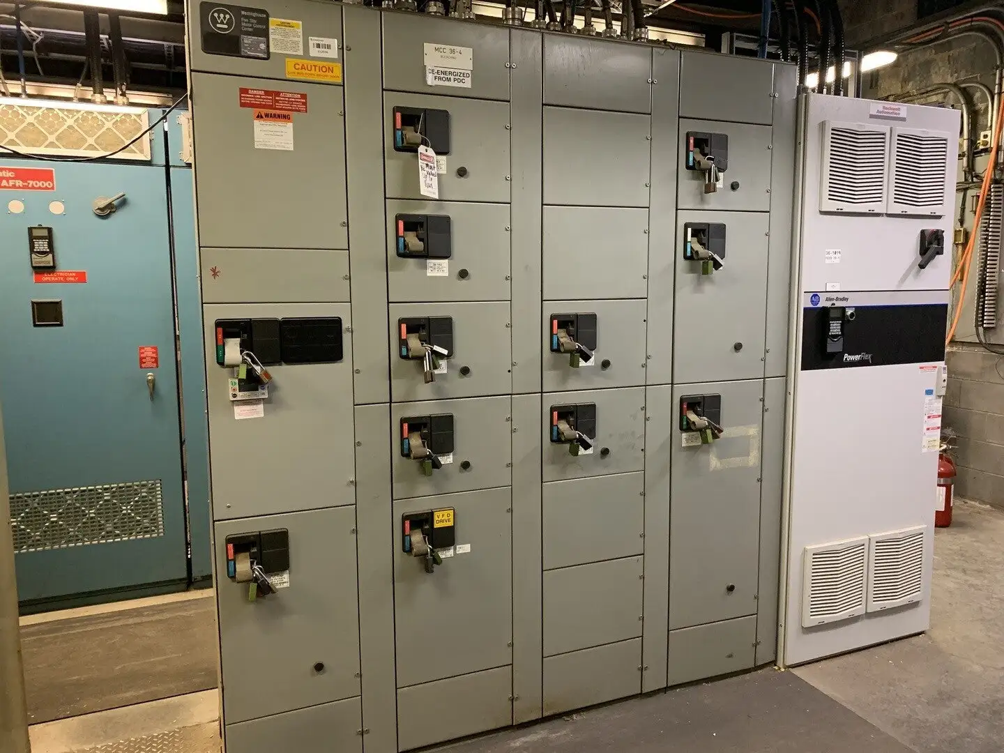 Five Star Double-Sided Motor Control Center (MCC), 600V Max., 1000A, 24 Buckets
