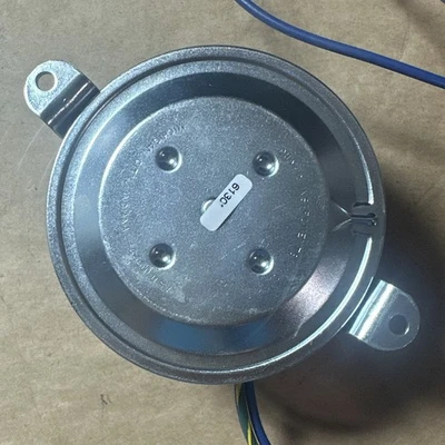 NEW Dwyer Industries 1910-1 Series 1900 Compact Low Differential Pressure Switch