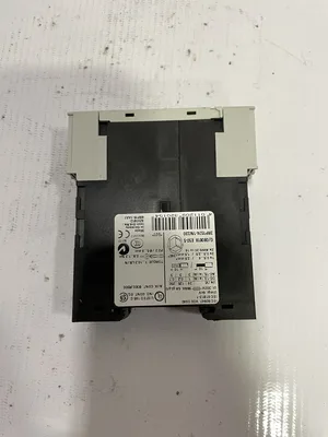 Siemens 3RP1574-1NQ30 Time-Delay Relay 100-127VAC 24VAC/DC -NIB
