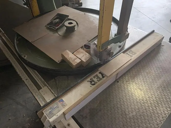 Used BIESEMEYER FENCE SYSTEM _UNKNOWN_ Misc Woodworking Parts North Carolina US | Pruitt Machinery #716448