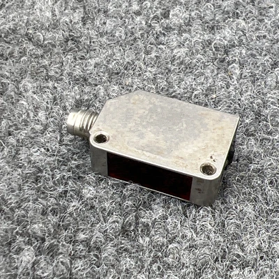Used SICK WL8G-P2231 Photoelectric Sensors California US | Davliegogo LLC #1705854