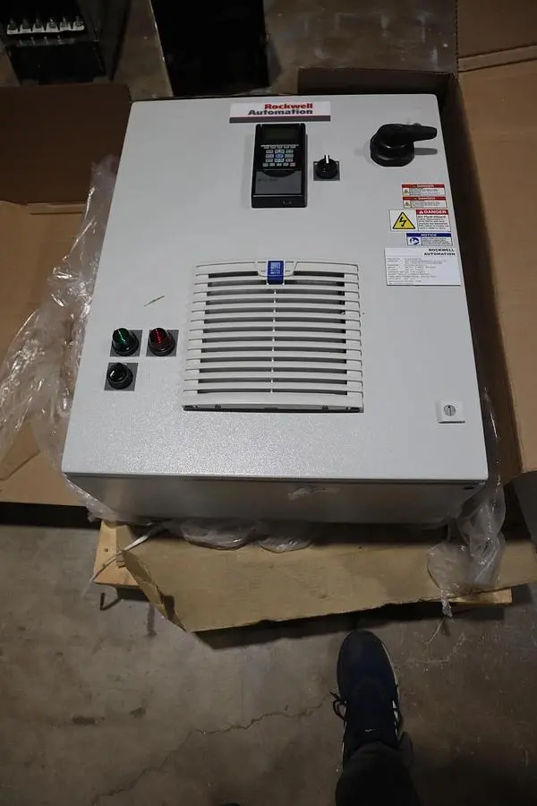 ALLEN BRADLEY 20F11ND8P0JA6NNNNN  5HP TYPE 1 #S-603
