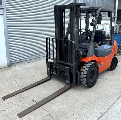 Used TOYOTA 7FGU25 Misc Forklifts Ohio US | CW WOOD MACHINERY #877298