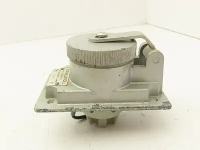 Russellstoll SKWR11G Circuit Breaker Pin and Sleeve Receptacle 20A 600V