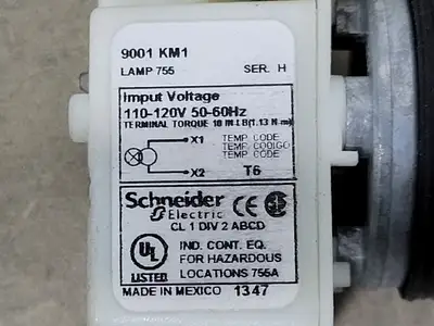 NEW SCHNEIDER ELECTRIC 9001KM1