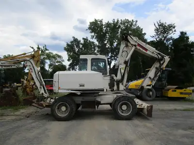 Used 2002 SCHAEFF HML41 Wheel Excavators | Abele Tractor #1342867