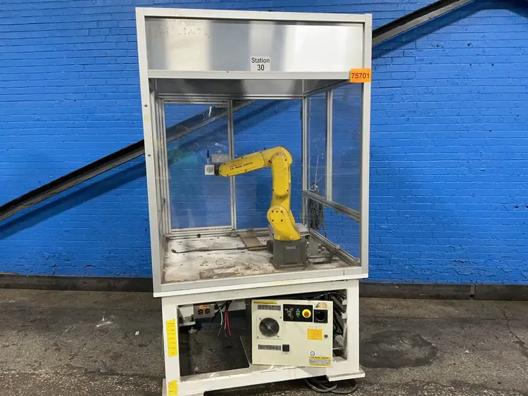 Used 2015 FANUC LR MATE 200ID Robots Ohio US | HGR 24 #1265867