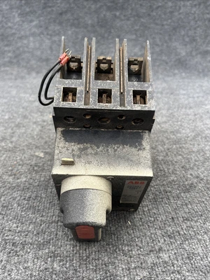Used ABB UXAB728131R133 Circuit Breaker Parts California US | Davliegogo LLC #1706697
