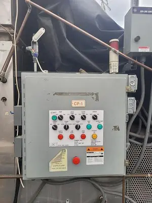 USED 2004 ULTRA-KOOL 10-15-ELE