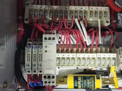 USED SQUARE D MODEL 6