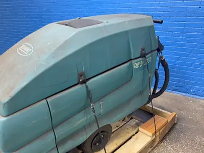 Used TENNANT 5700 Sweepers Ohio US | HGR 24 #1265879