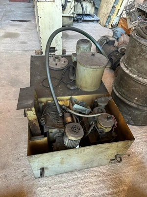 MOSCOW Thread Grinder, in very nice condition