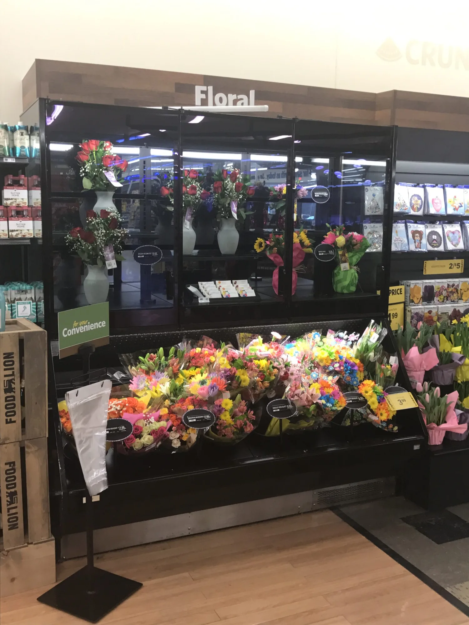 Remote Barker NFT-3 Refrigerated Floral case