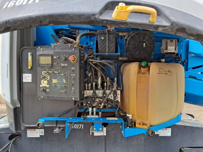 Used 2015 Genie Z-62/40 Articulating Boom Lifts Texas US | Stack Equipment #1234693