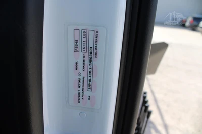 New | in-Stock 2027 PETERBILT 548 Rolloff Trucks Texas US | Roll Off Truck World #1492015