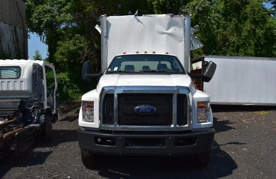 USED 2023 FORD F750