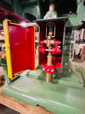 Used _UNKNOWN_ _UNKNOWN_ Can Seamers New York US | Melvina Can Machinery #1229215