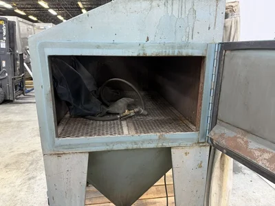 Used DEE-BLAST 38 Blast Cleaning Georgia US | The Equipment Hub #1329224