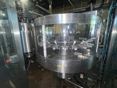 USED KOSME Glass Carbonated Bottling Line