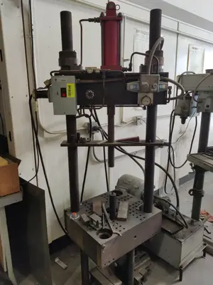 30 Ton, Nice Heavy Duty Shop Press, w/ Hydraulic Unit