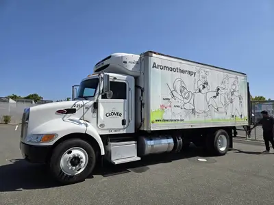 USED 2021 PETERBILT 330