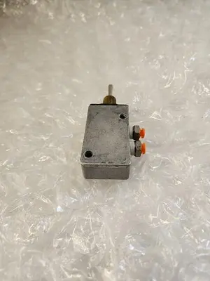 MEAD FLUIS DYNAMICS LTV-35 MECHANICAL AIR CONTROL VALVE
