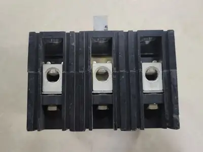 USED SQUARE D FHL36015