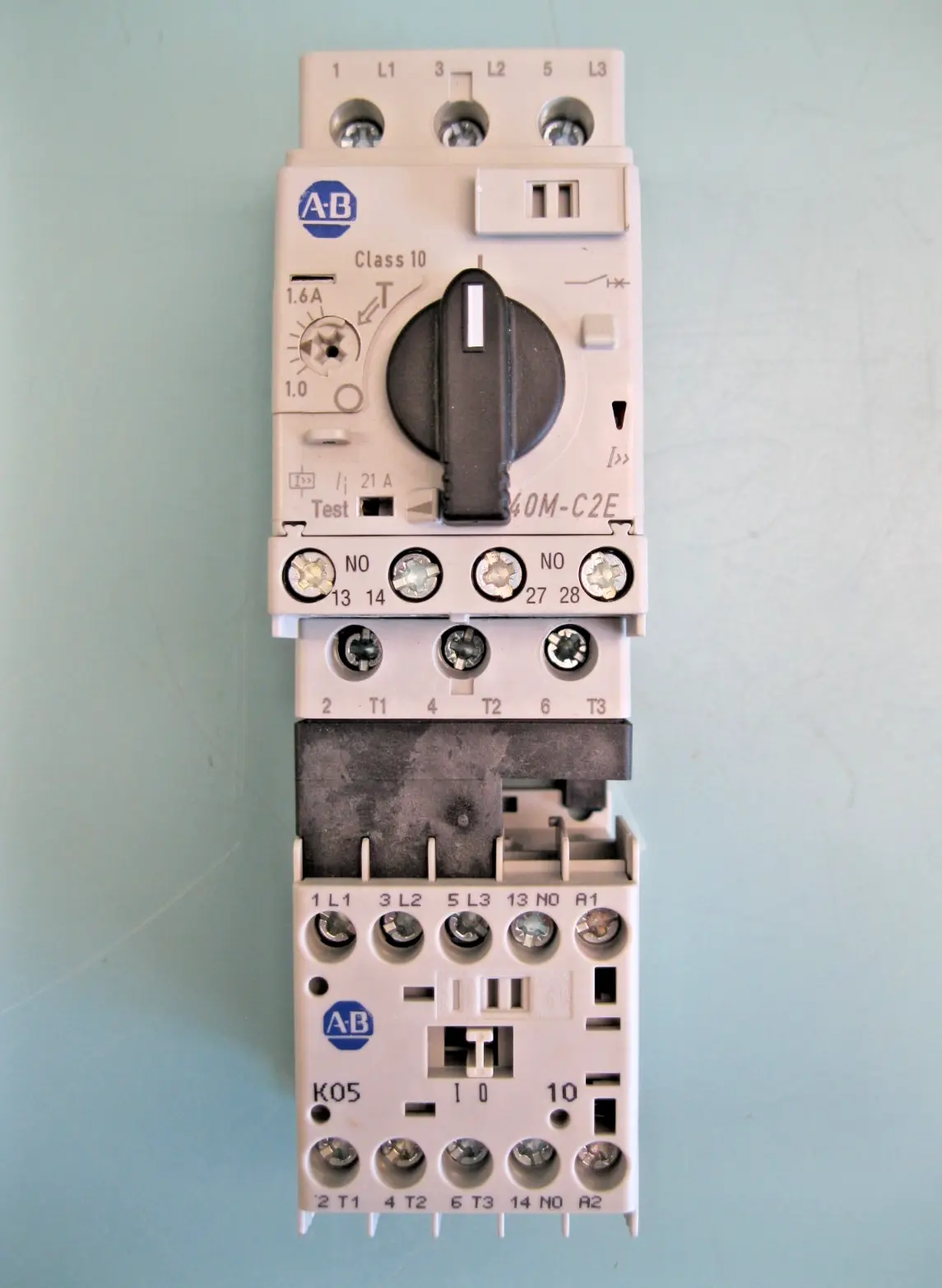 USED Allen-Bradley 140M-C2E-B16