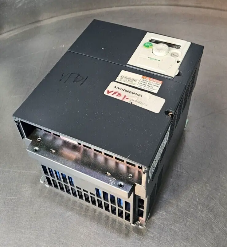 Schneider Electric ATV312HU55N4 480V 3-Phase Motor AC Drive (BIN653)